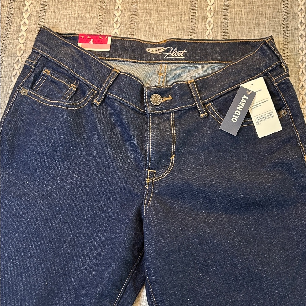 Old Navy “The Flirt” Women's Dark Blue Cropped Jeans